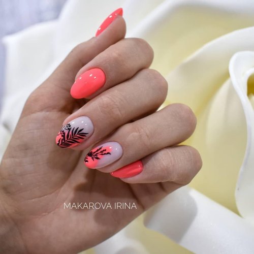 Маникюр коралловый