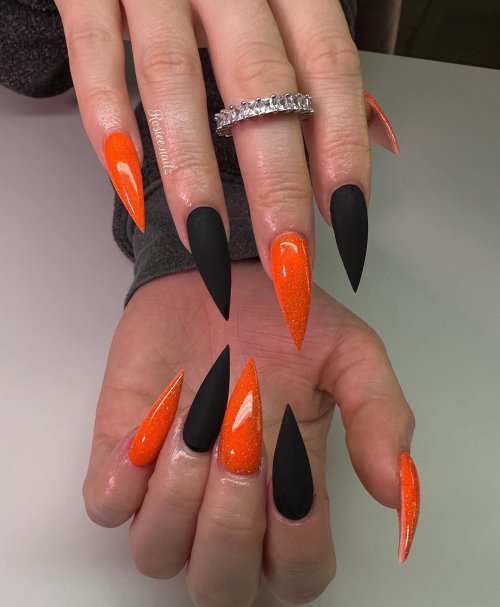 Lucy smirnova nails