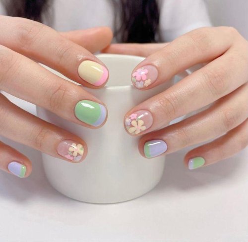 Летний маникюр на короткие ногти