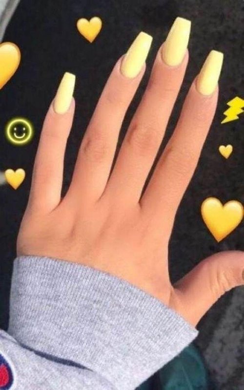 Желтый дизайн ногтей