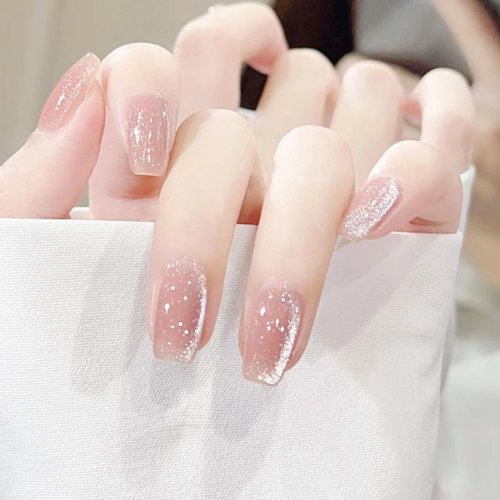 Короткие накладные ногти