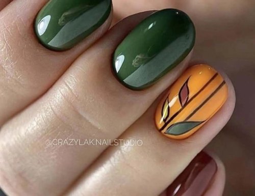 Маникюр оливковый