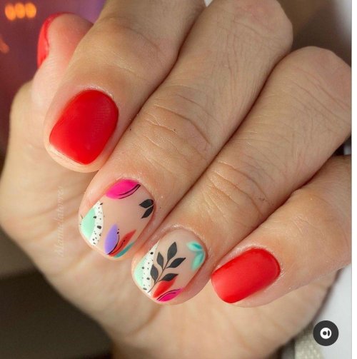 Летние ногти короткие