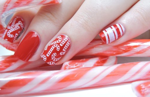 Candy cane nail polish