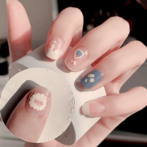 Накладные ногти короткие