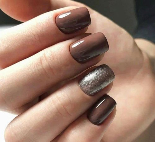 Коричневые оттенки маникюра