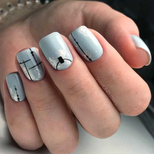 Серый маникюр на короткие квадратные ногти