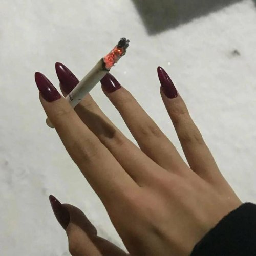 Маникюр