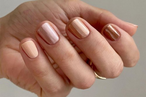 Маникюр на короткие ногти нюдовые