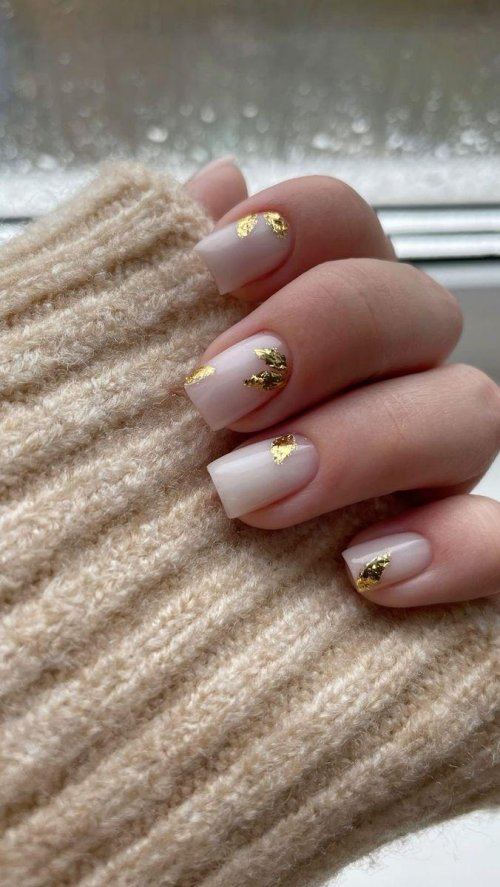 Маникюр на короткие ногти