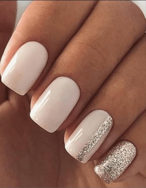 Белые ногти короткие