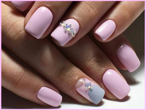 Нежный летний маникюр на короткие ногти