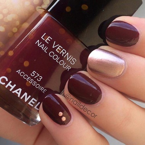 Chanel rouge noir лак